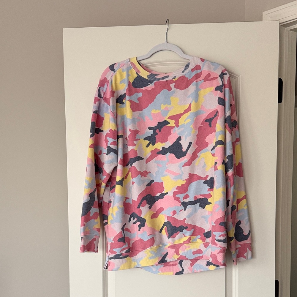 A Classy Chic Boutique Women's Camo Sweatshirt - Pink, Yellow, Gray